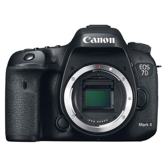 Canon EOS 7D Mark II + объектив 18-135 IS USM